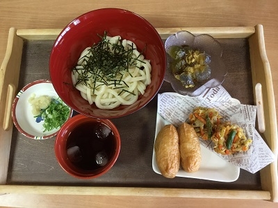 （ケアハウス）昼食レクリエーション