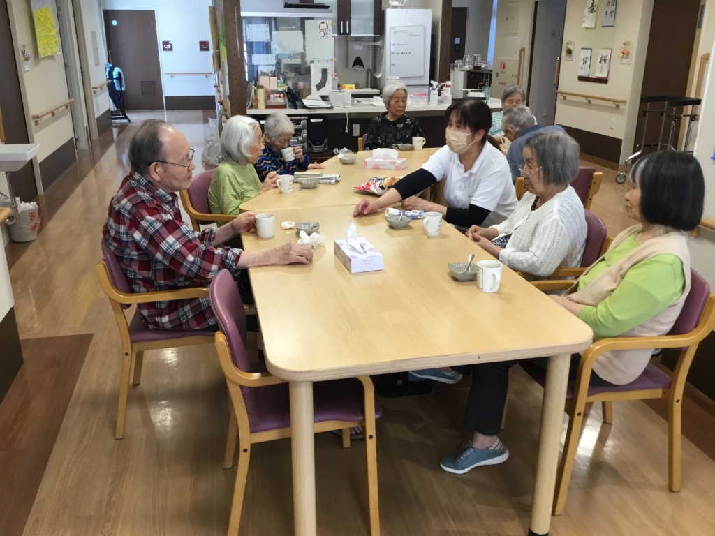 グループホーム 5月茶話会