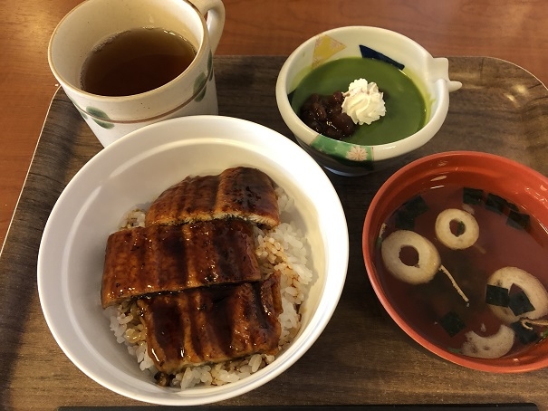 みんな大好きな「うな丼」