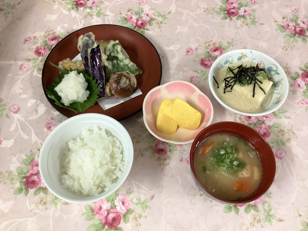 8月15日の昼食