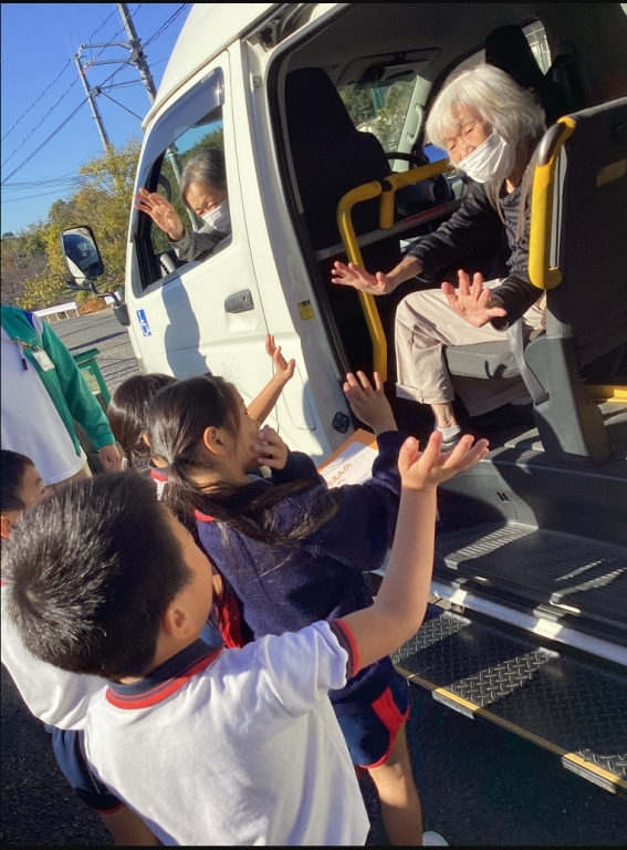 芽生え幼稚園さんとの交流