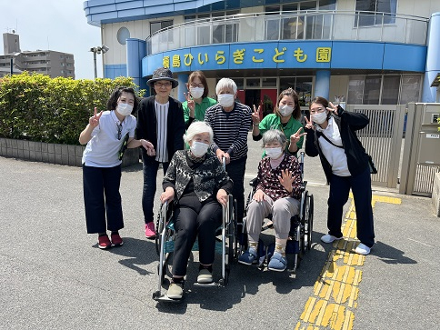 園児たちとの交流