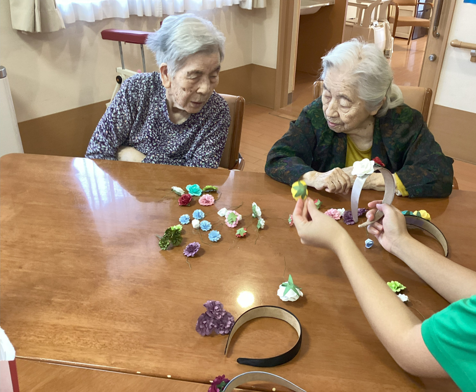 可愛いカチューシャ完成、!