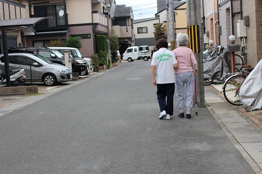 【デイケア】屋外ウォーキング