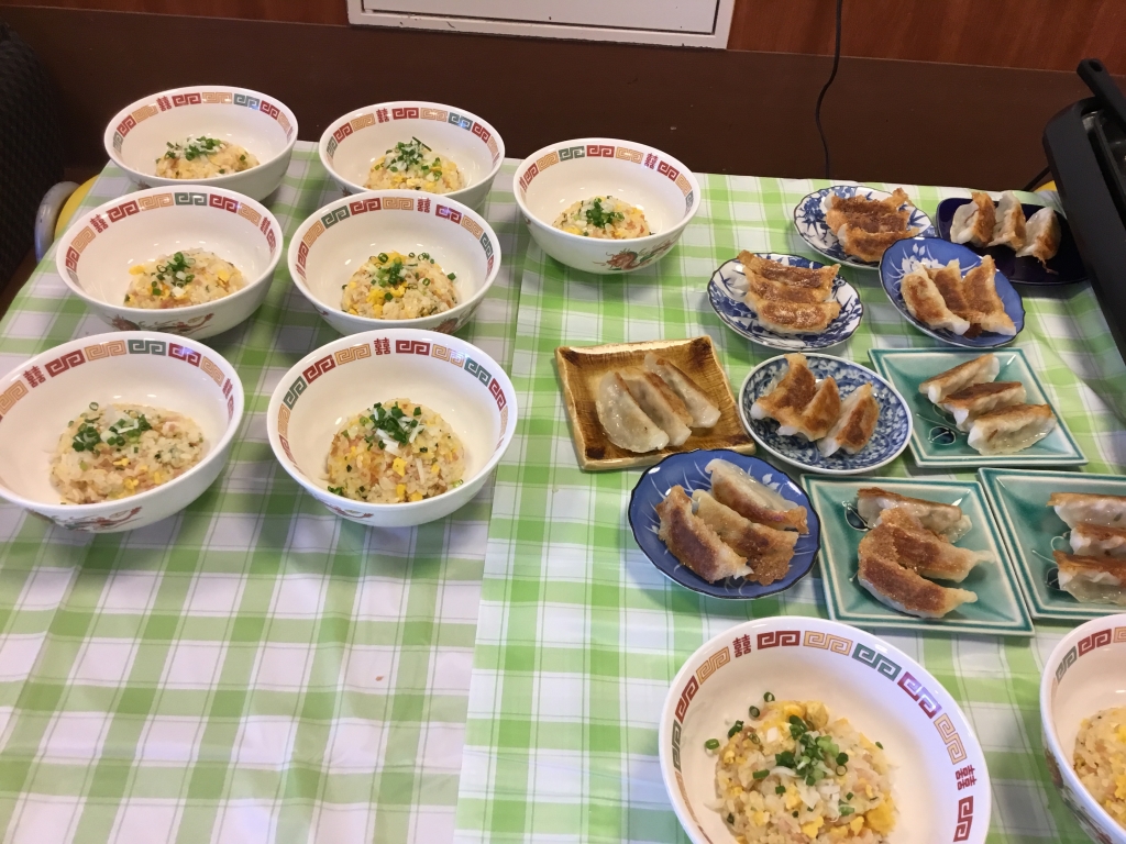 中華とケーキでパーティ