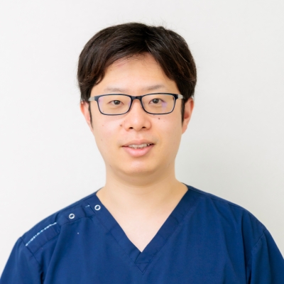 西口 優介