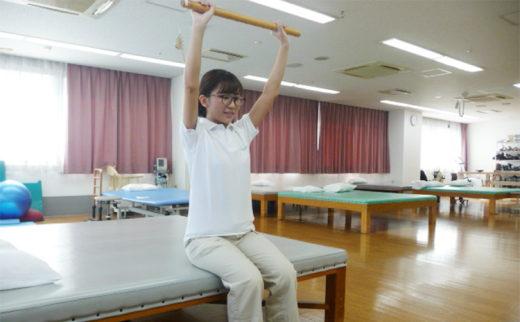 両肩関節の運動