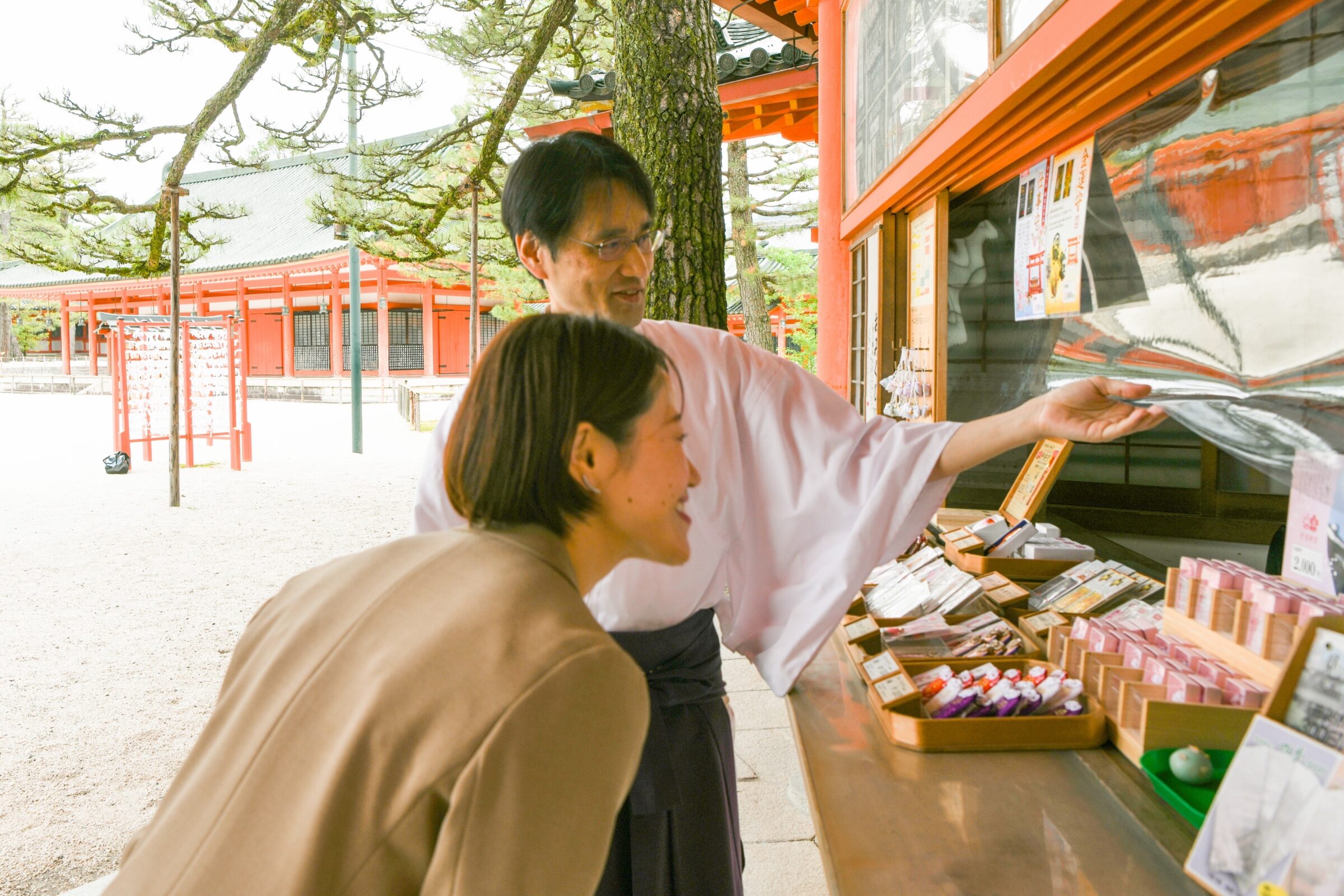 神宮　髙橋秀行　藤岡早苗