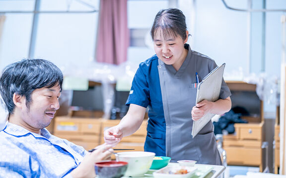 栄養管理のサポートの様子